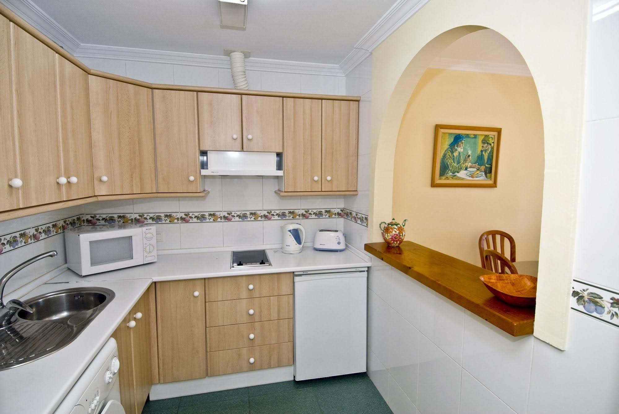 Apartamentos Hc Burriana Playa Nerja Buitenkant foto