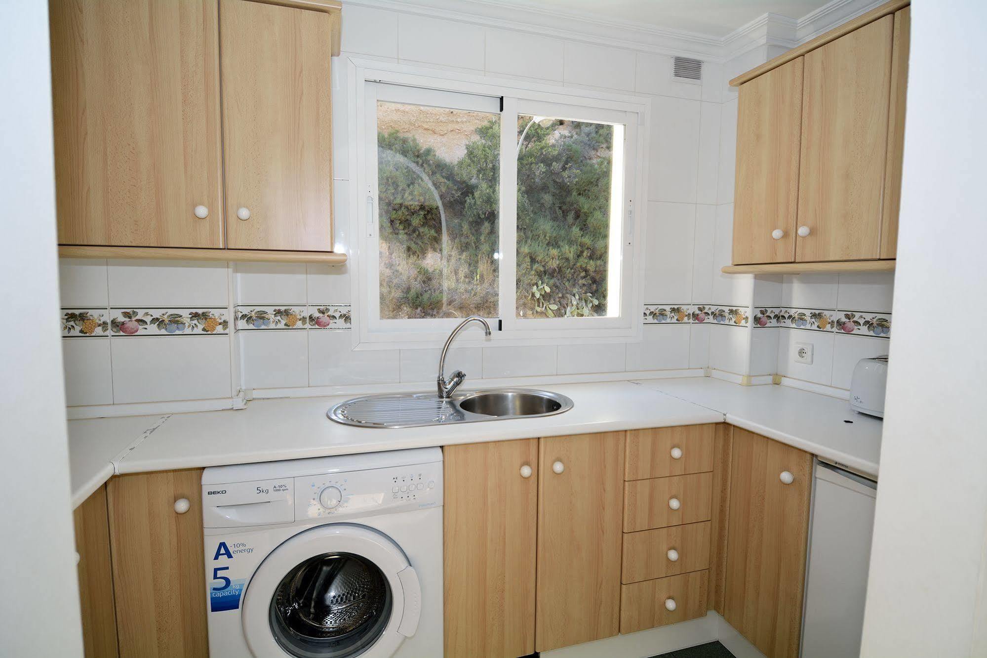 Apartamentos Hc Burriana Playa Nerja Buitenkant foto
