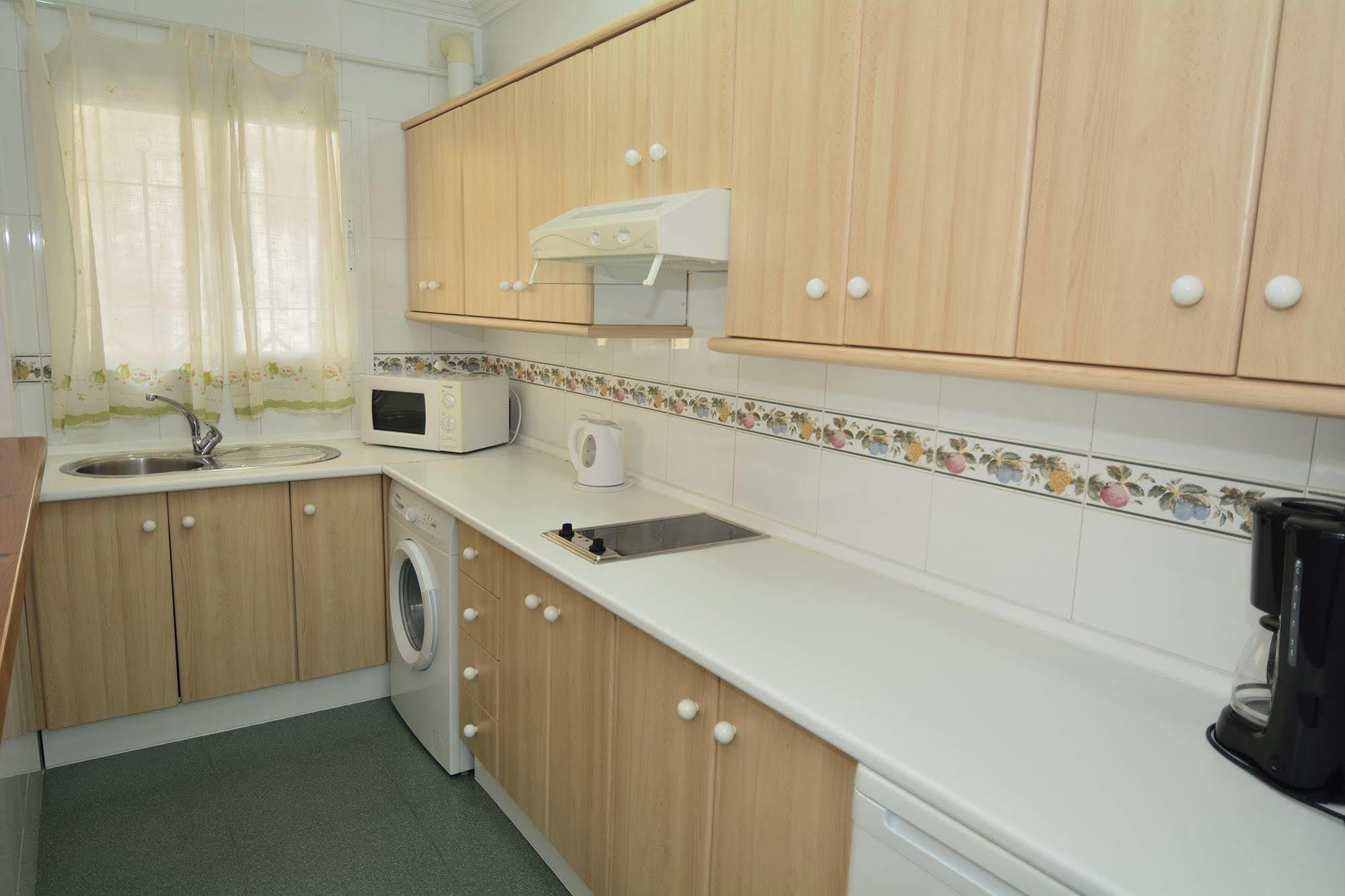 Apartamentos Hc Burriana Playa Nerja Buitenkant foto